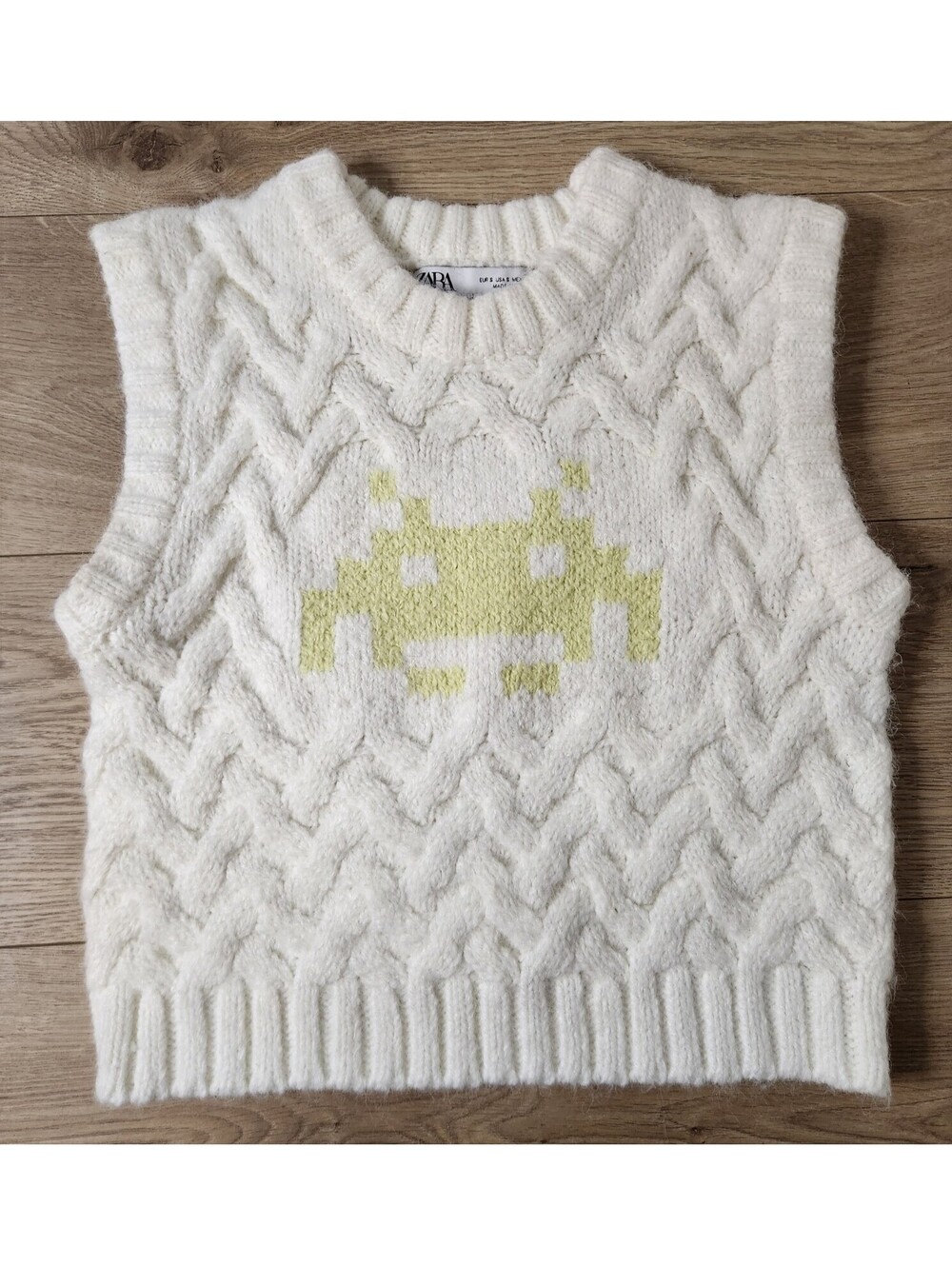 ZARA Women Jacquard Space Invaders Taito Chunky Sweater Cable Knit Short Vest Sm